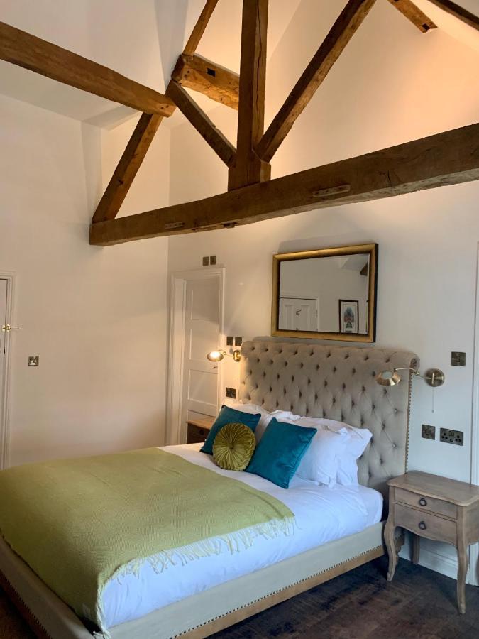 Upstairs At 33 - Self Check In Boutique Accommodation In Worcester Centre Eksteriør billede